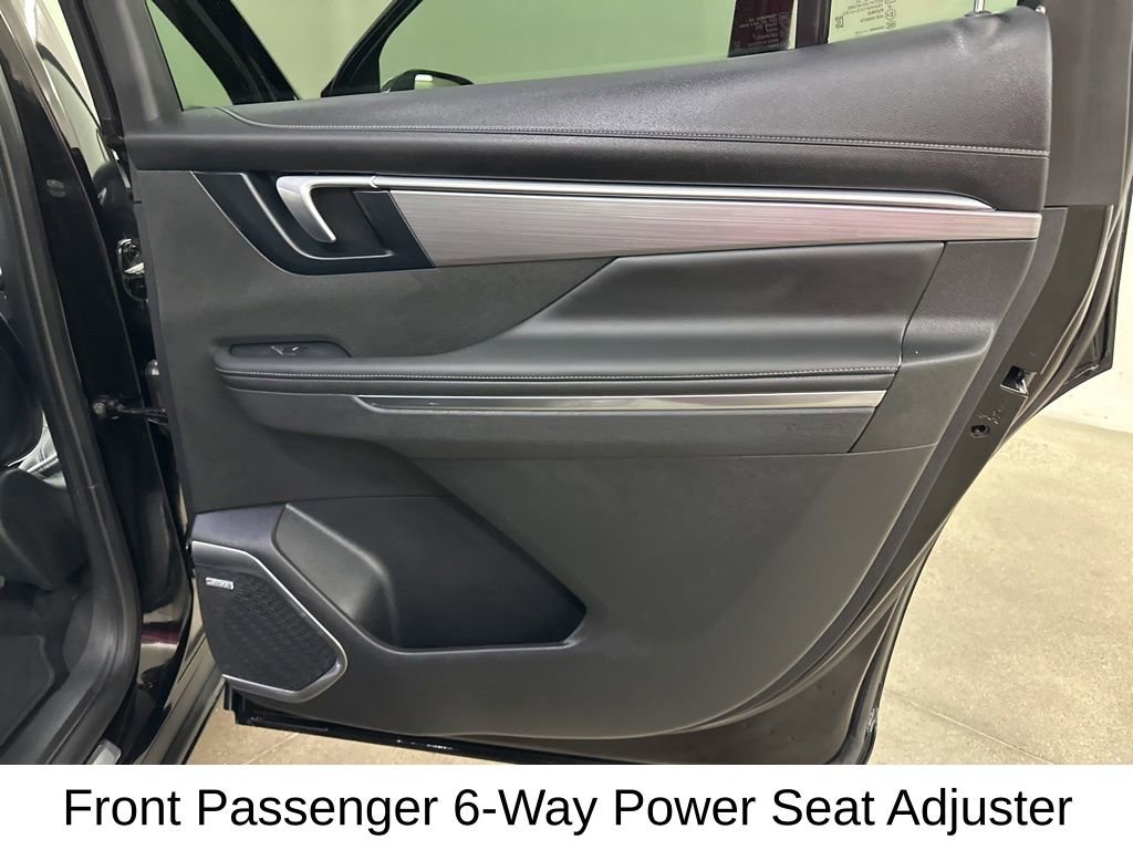 Used 2025 Buick Enclave Preferred image 23