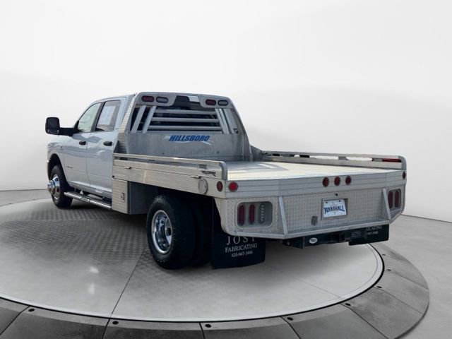 Used 2023 RAM 3500 SLT w/ Quick Order Package 2YG SLT AWD/4WD image 5