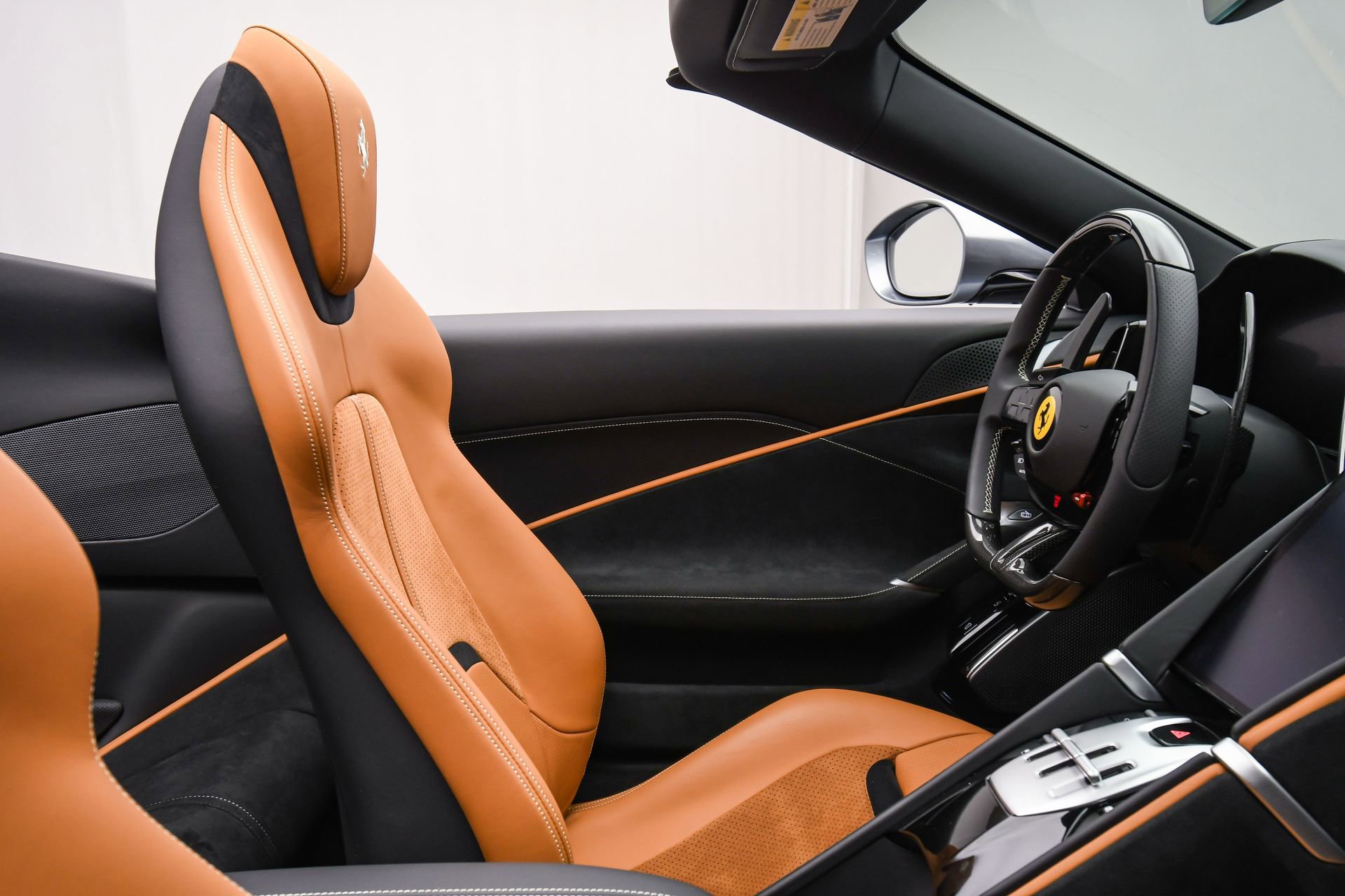 Used 2025 Ferrari Roma Spider image 54