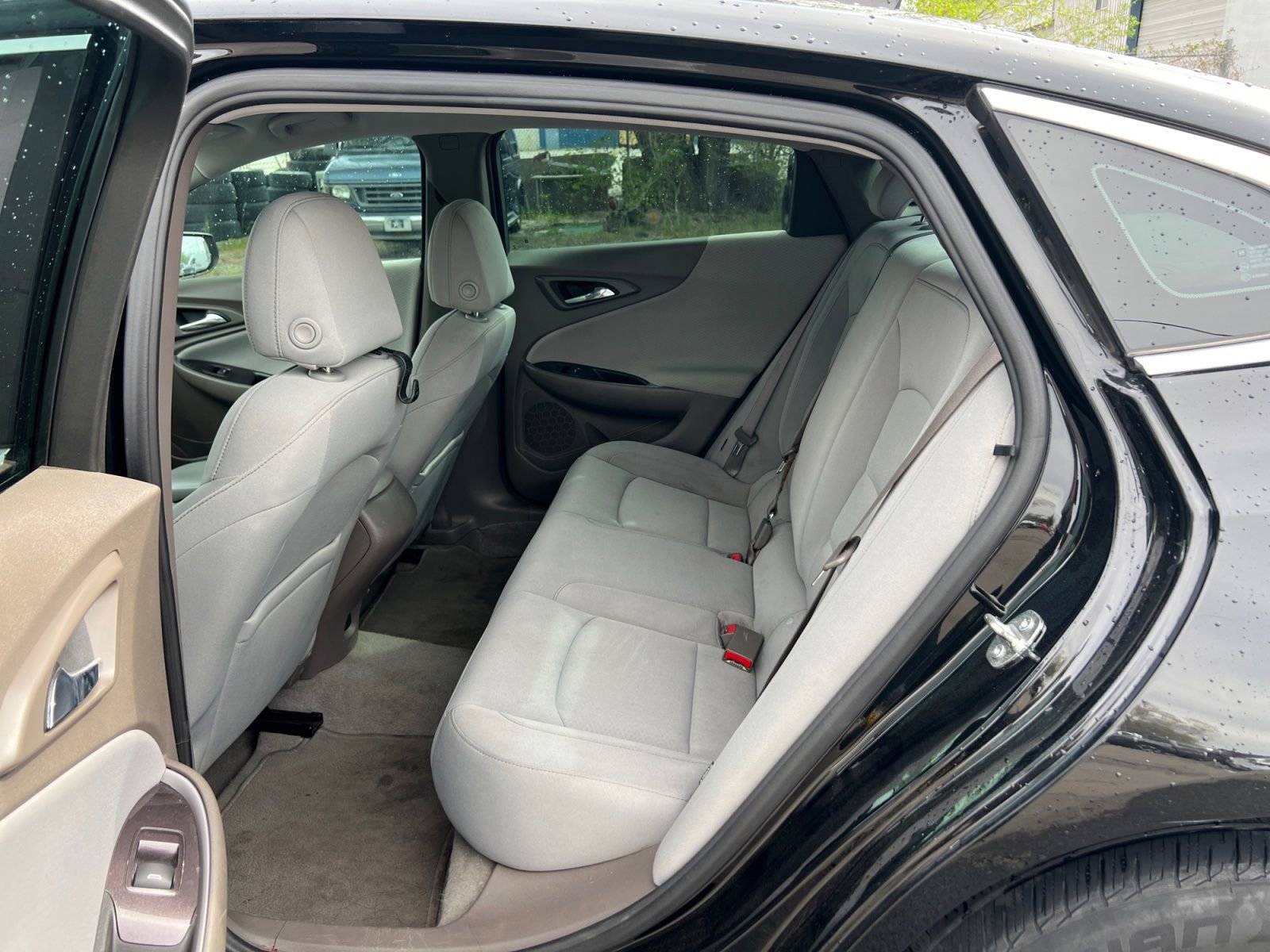 Used 2022 Chevrolet Malibu LS FWD image 23