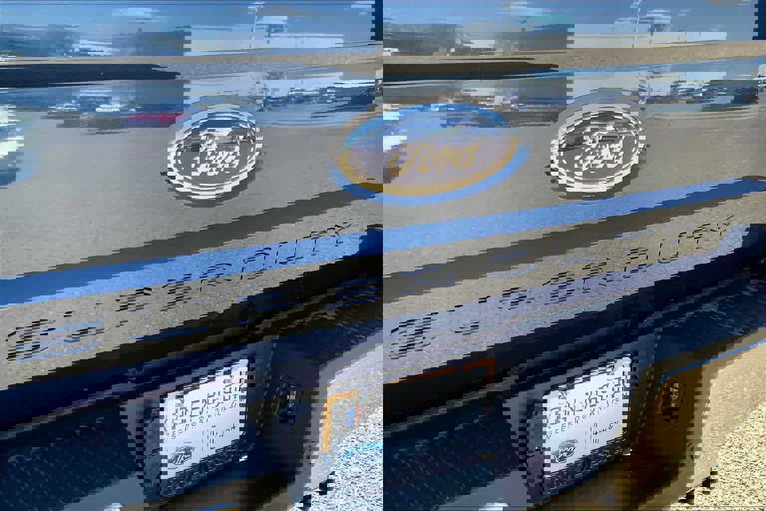 Used 2018 Ford F250 XLT w/ XLT Premium Package image 9