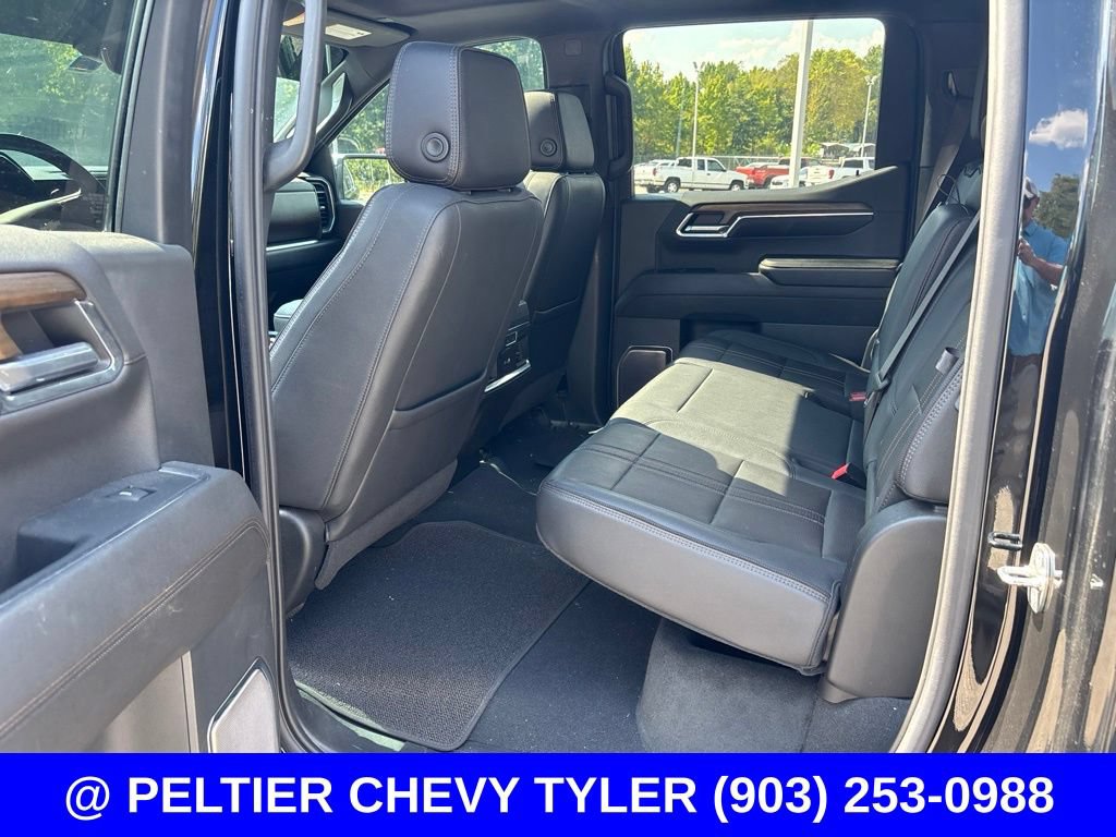 Used 2023 Chevrolet Silverado 1500 High Country w/ Technology Package AWD/4WD image 20