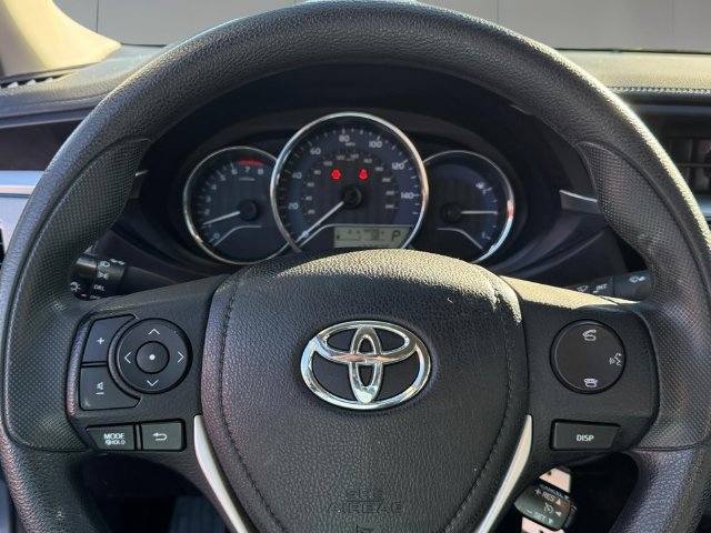 Used 2016 Toyota Corolla LE FWD image 20