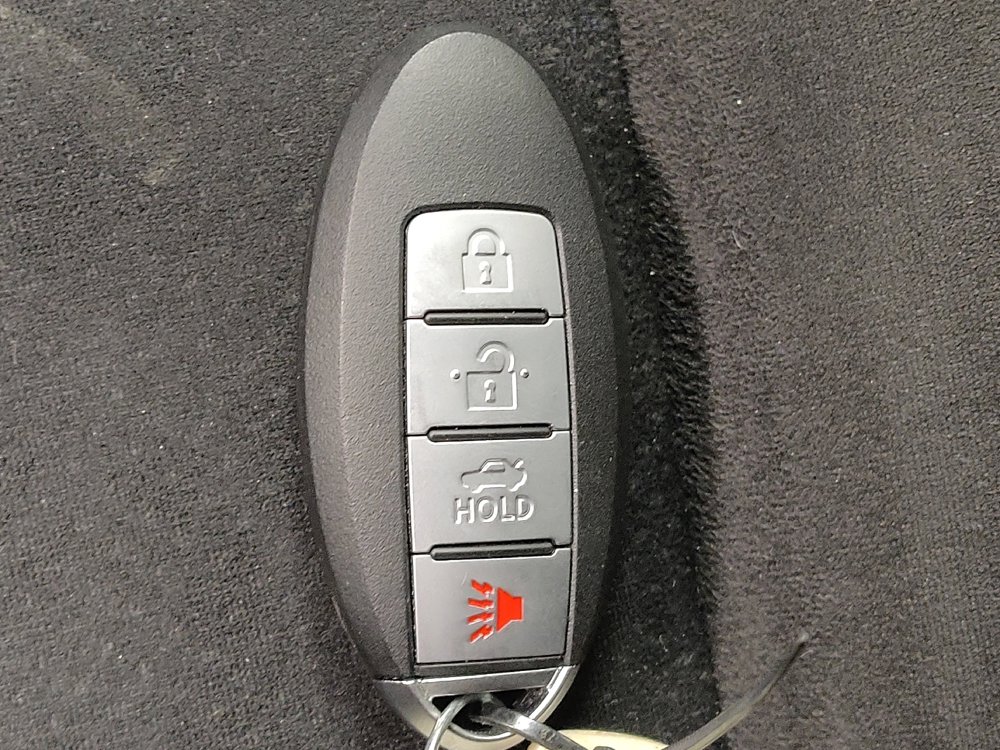 Used 2016 Nissan Murano S FWD image 32