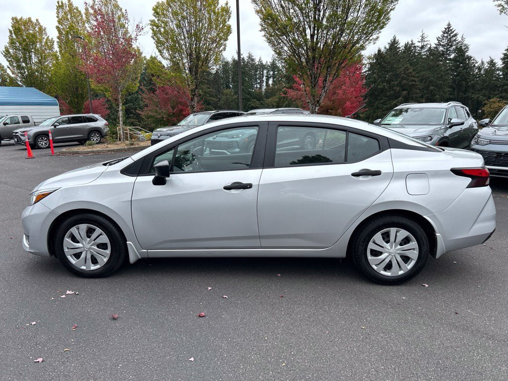 Used 2024 Nissan Versa S w/ Trunk Package FWD image 10