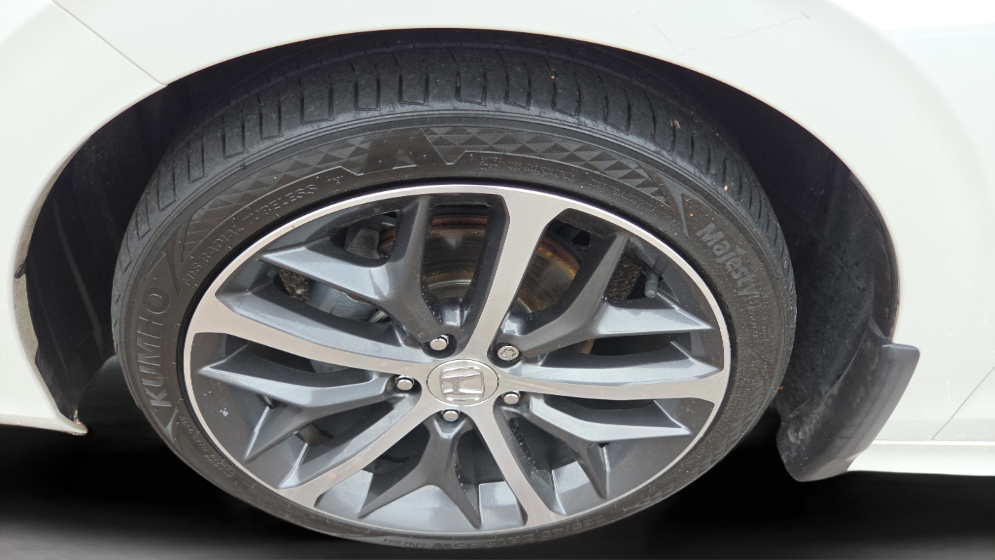 Used 2023 Honda Civic Touring image 10