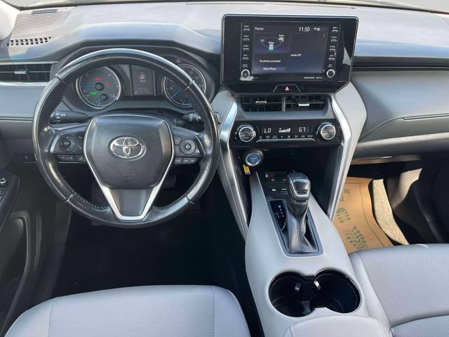 Certified 2021 Toyota Venza LE w/ Carpet Mat Package (TMS) AWD/4WD image 16