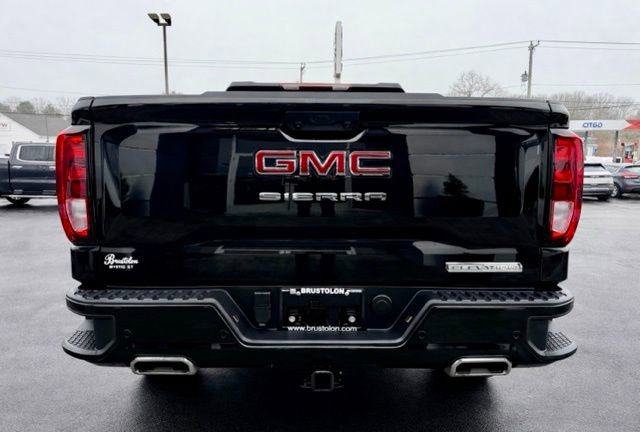 Used 2025 GMC Sierra 1500 Elevation w/ Elevation Premium Package image 10