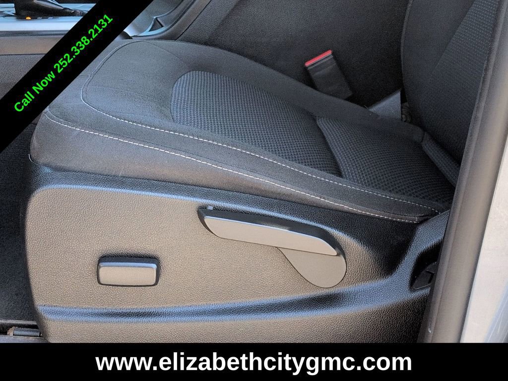 Used 2020 Chevrolet Colorado LT w/ Colorado RST Special Edition image 21