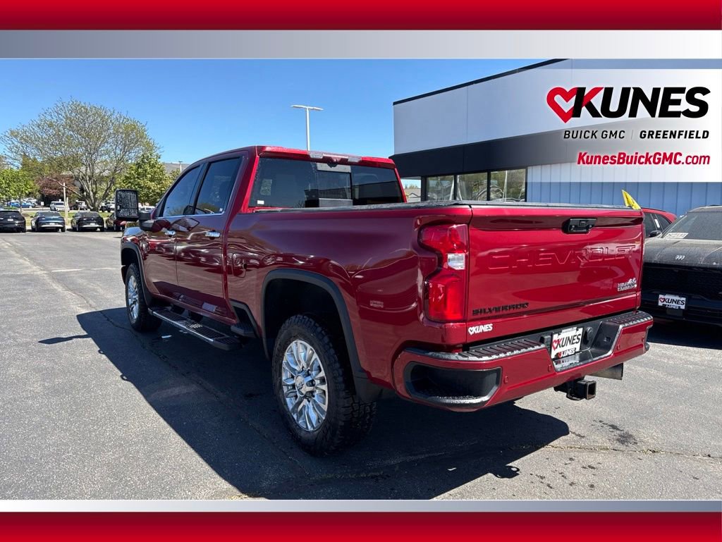 Used 2020 Chevrolet Silverado 2500 High Country w/ Technology Package AWD/4WD image 8
