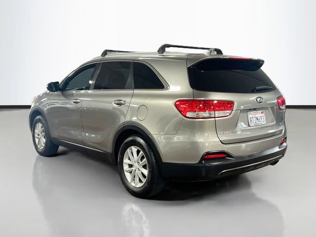 Used 2018 Kia Sorento FWD image 5