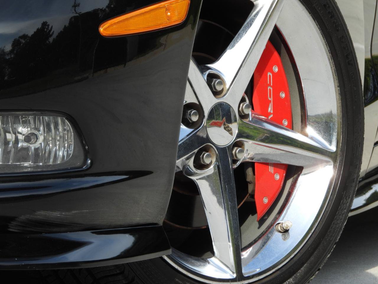 Used 2011 Chevrolet Corvette w/ 3LT w/ Preferred Equipment Group RWD image 6
