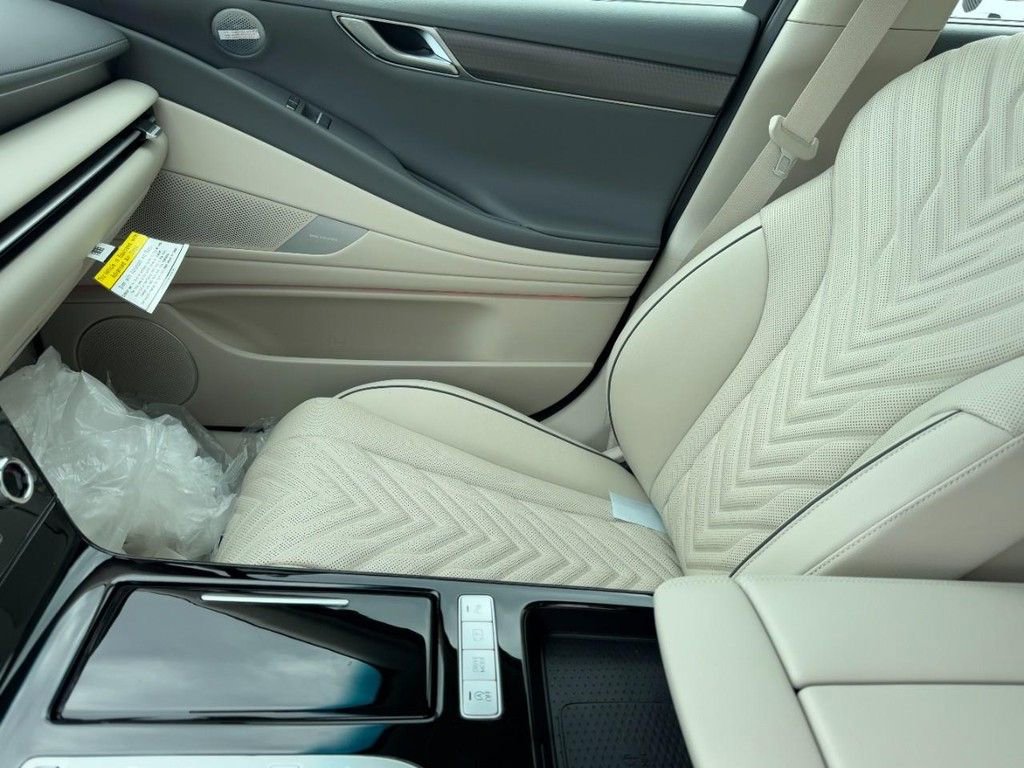 New 2026 Genesis G80 2.5T Sport Prestige image 9