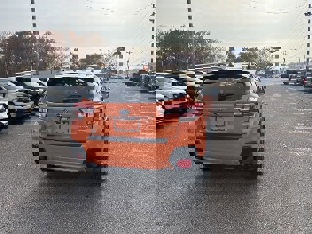 Used 2019 Subaru Crosstrek 2.0i Limited w/ Moonroof Package w/Navigation image 11