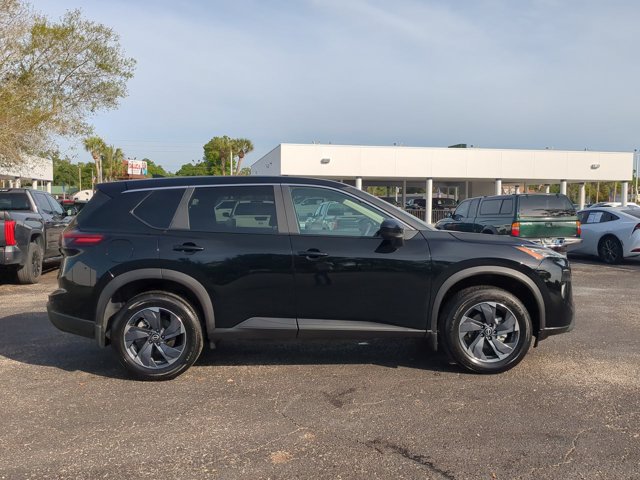 Certified 2026 Nissan Rogue SV FWD image 3