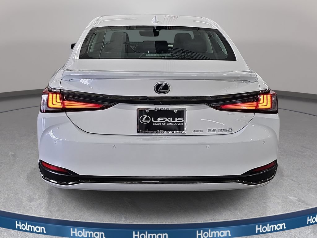 Used 2023 Lexus ES 250 w/ Protection Package (P2) AWD/4WD image 7
