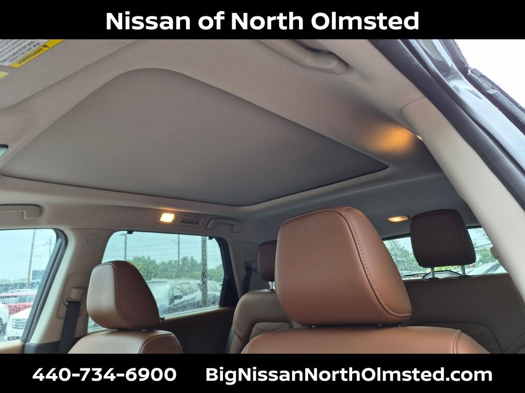 Certified 2024 Nissan Pathfinder Platinum w/ Lighting Package (N93) AWD/4WD image 24