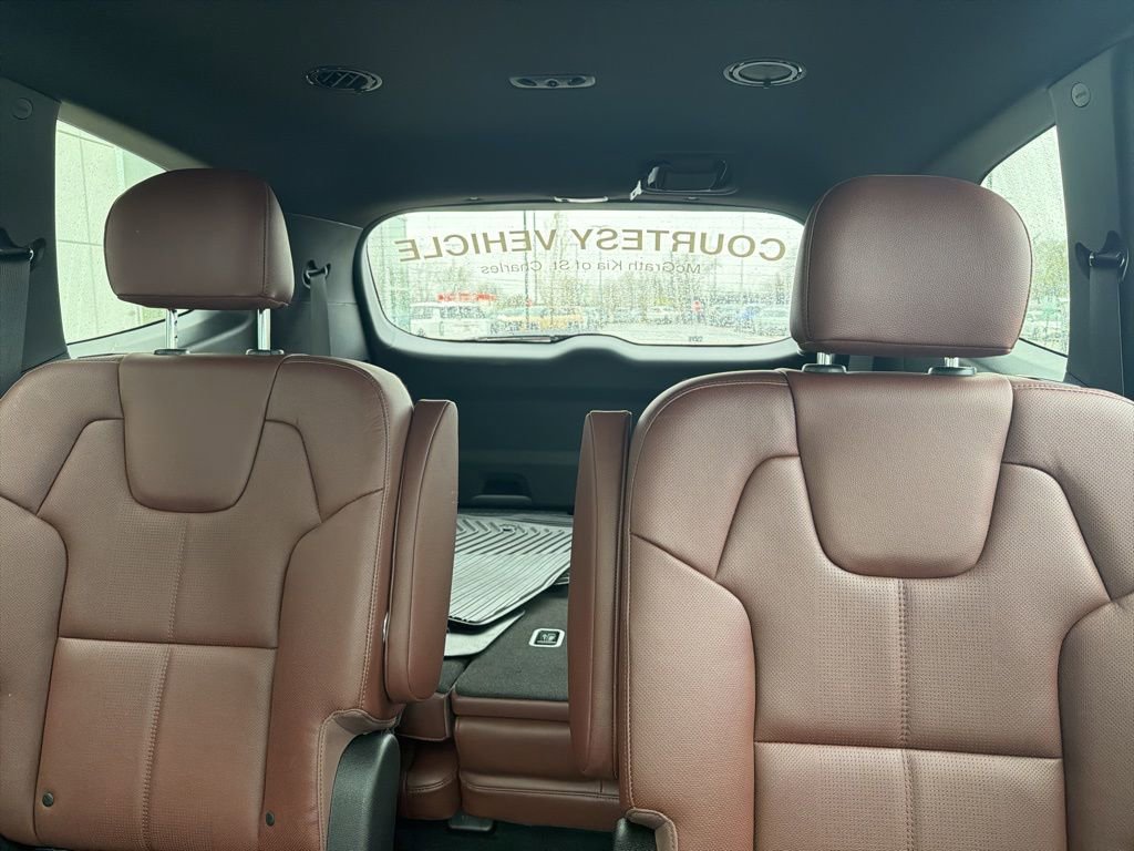 Certified 2024 Kia Telluride EX w/ EX Captain's Chair Package image 7