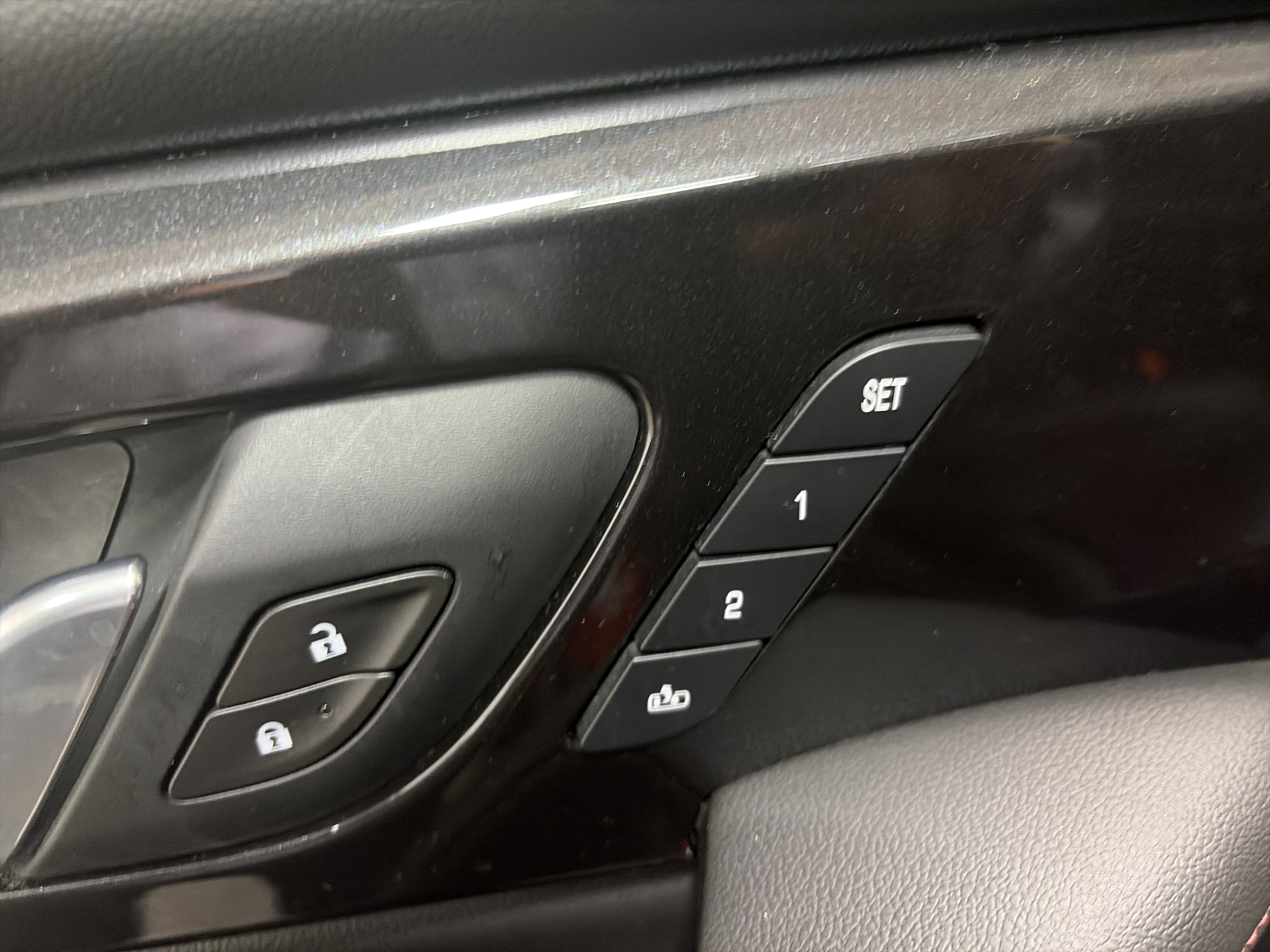 Used 2020 Chevrolet Blazer RS image 28