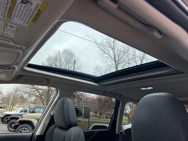Used 2024 Subaru Forester Premium image 9