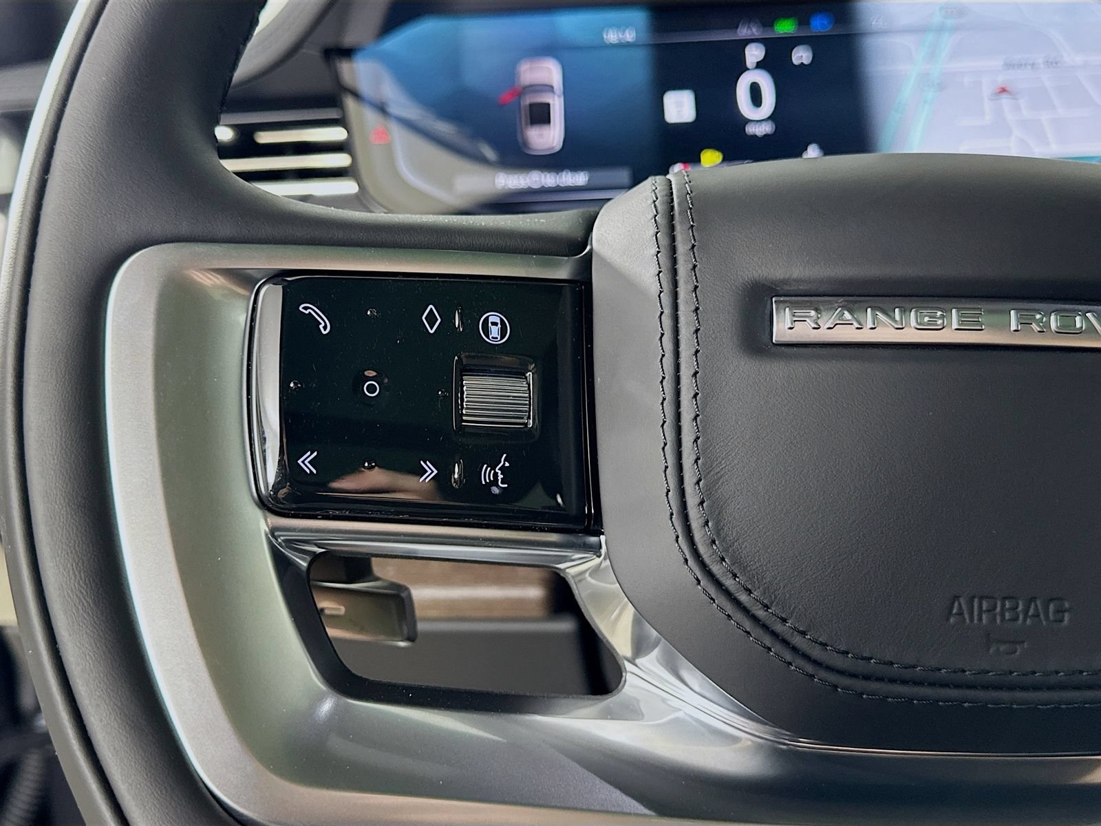 New 2026 Land Rover Range Rover SE AWD/4WD image 18