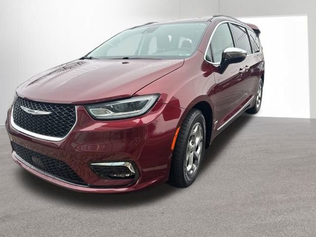 Used 2023 Chrysler Pacifica Limited
