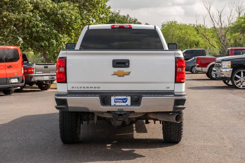 Used 2016 Chevrolet Silverado 2500 LT w/ LT Convenience Package AWD/4WD image 4