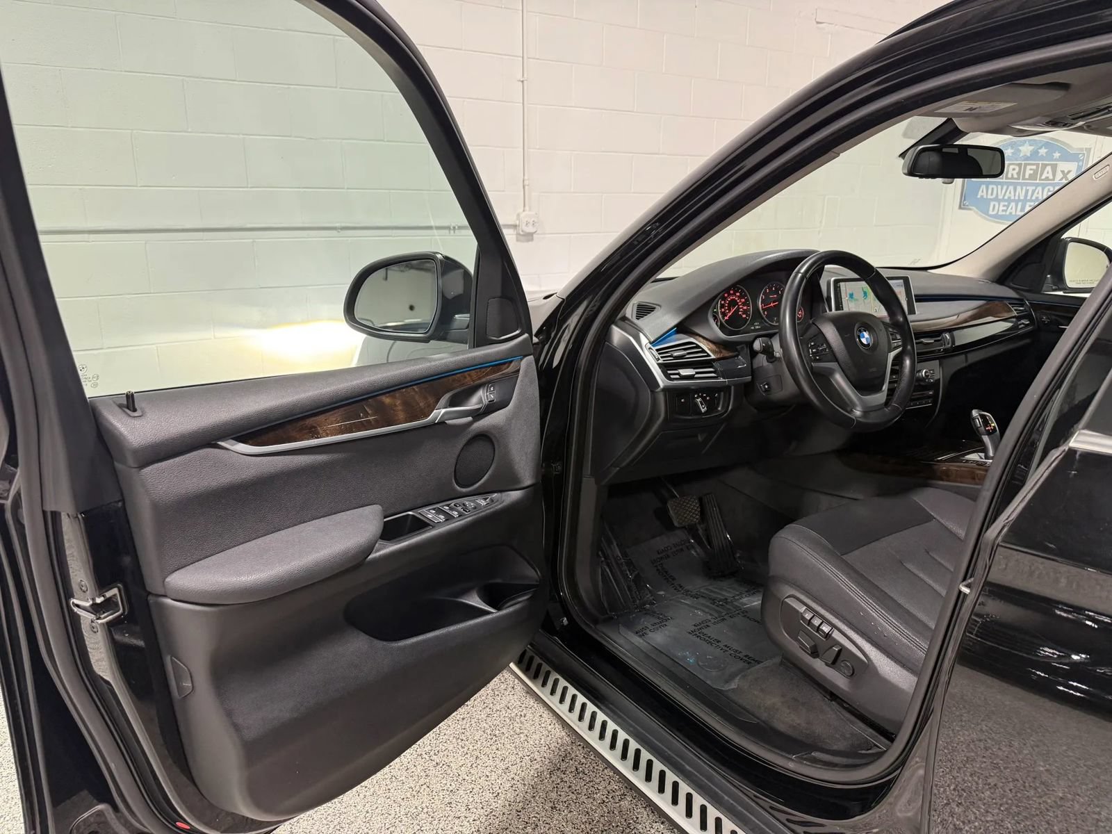 Used 2015 BMW X5 xDrive35i AWD/4WD image 9