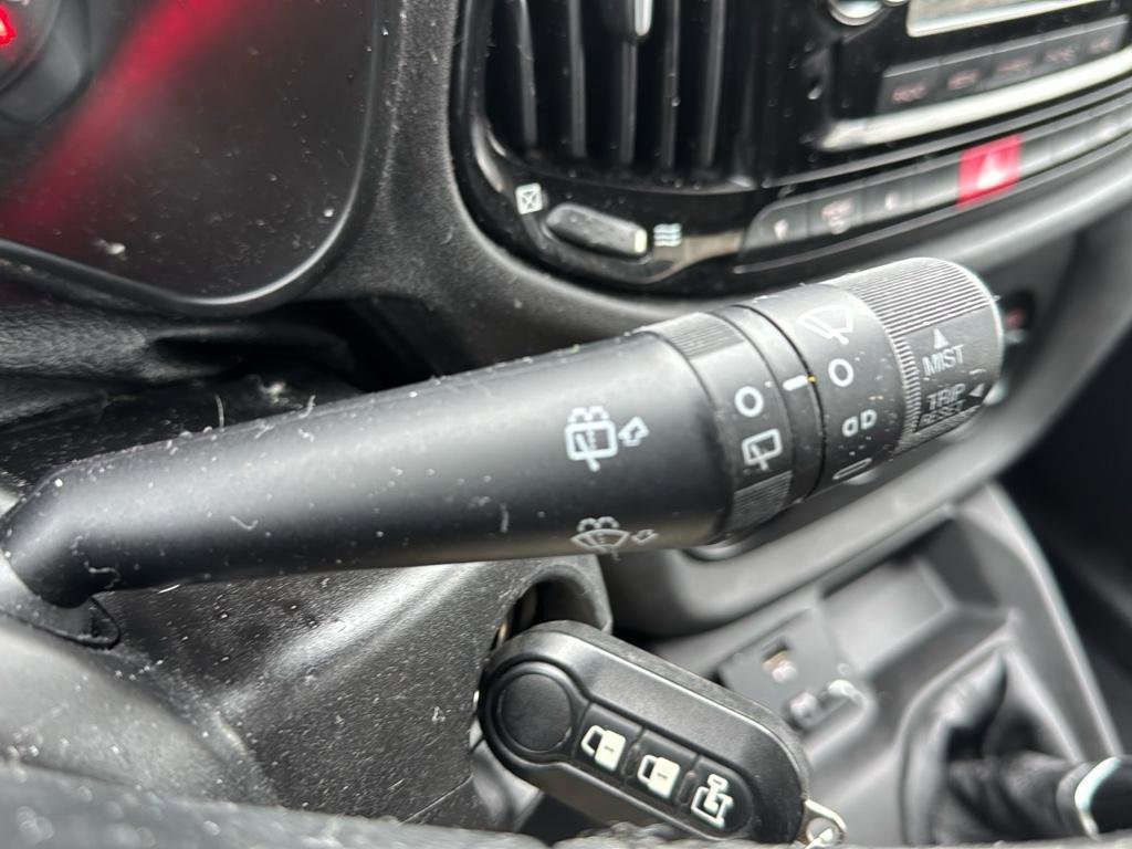 Used 2015 RAM ProMaster City Tradesman SLT w/ Rear Back-up Camera Group image 27