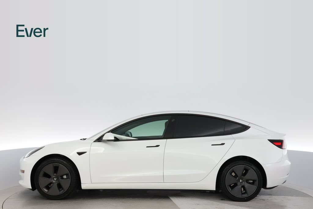 Used 2023 Tesla Model 3 Standard Range RWD image 15