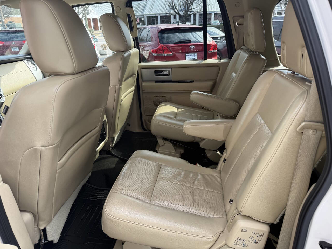 Used 2017 Ford Expedition EL Limited w/ Equipment Group 301A image 17