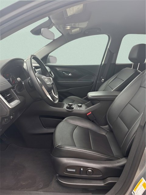 Used 2024 GMC Terrain SLT image 11