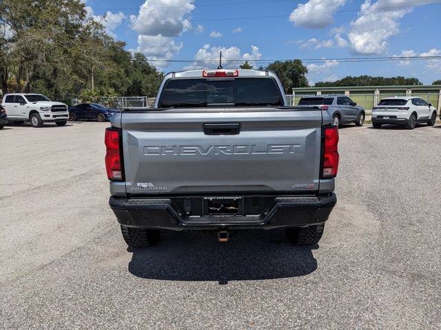 Used 2024 Chevrolet Colorado ZR2 w/ ZR2 Convenience Package III AWD/4WD image 5