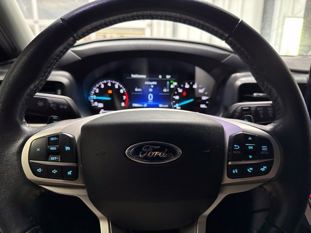 Used 2021 Ford Explorer XLT w/ Class III Trailer Tow Package AWD/4WD image 11