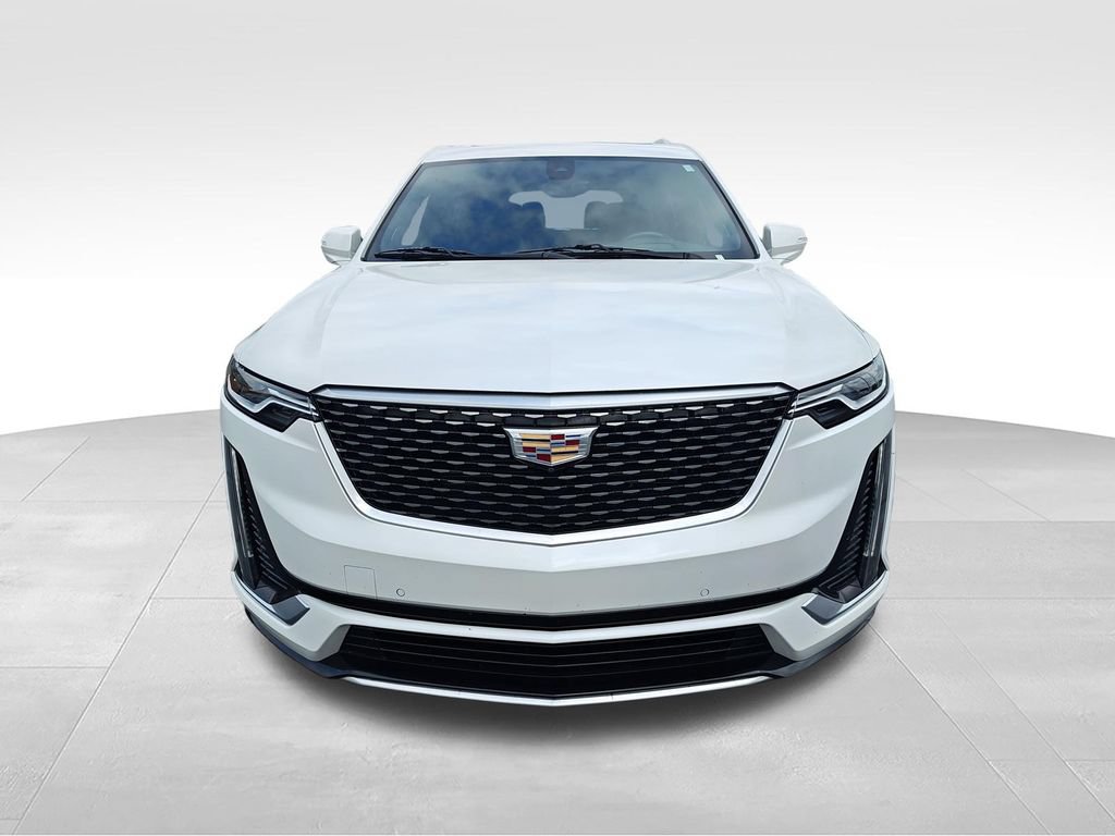 Used 2022 Cadillac XT6 Premium Luxury w/ Technology Package AWD/4WD image 8