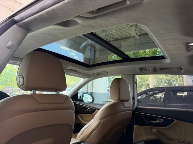 Used 2019 Audi Q8 Prestige image 21