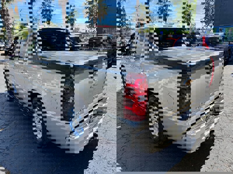 Used 2008 Chevrolet Avalanche LT w/ LT Preferred Equipment Group image 7