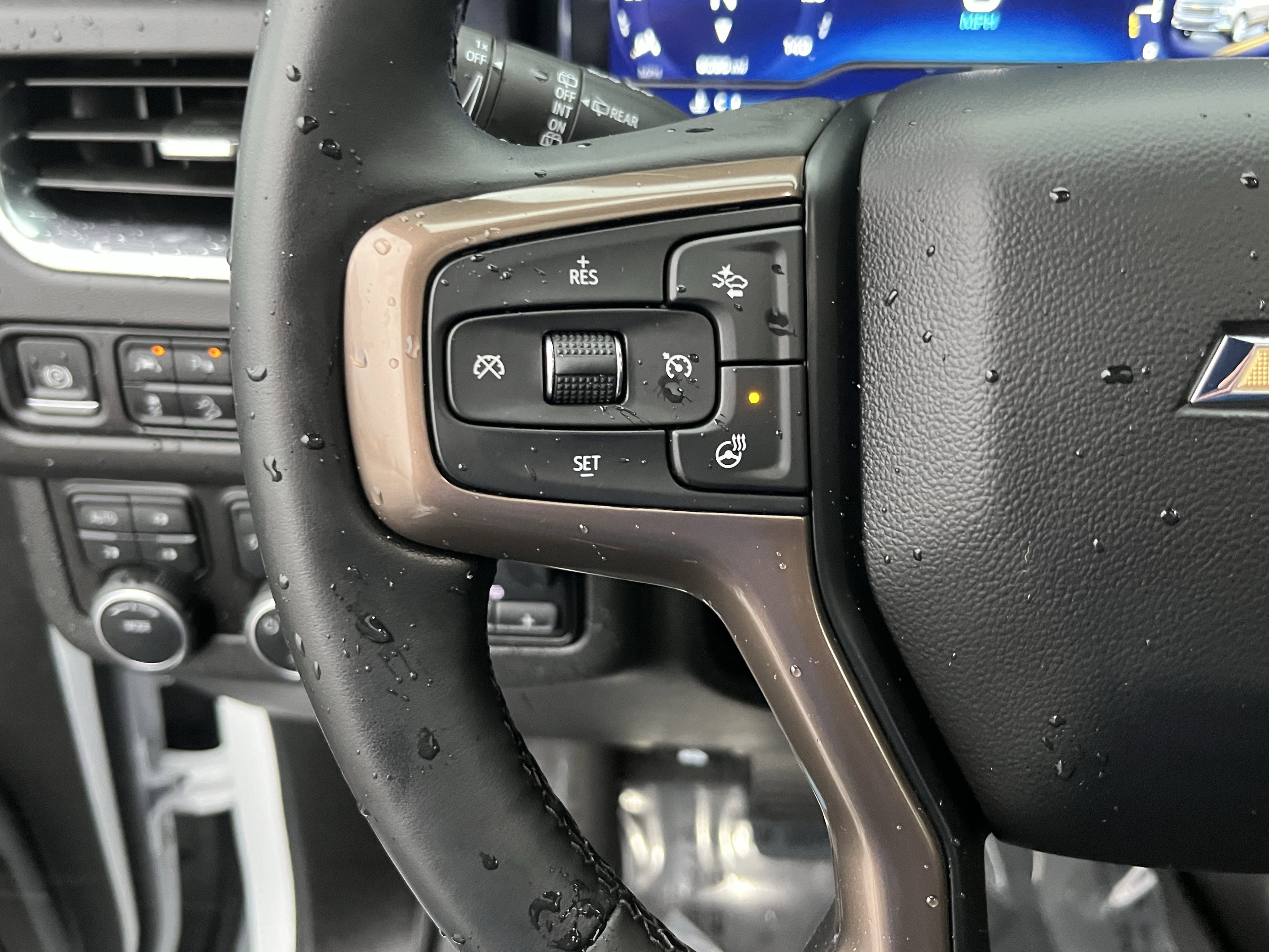 Used 2024 Chevrolet Tahoe High Country w/ Premium Package image 21