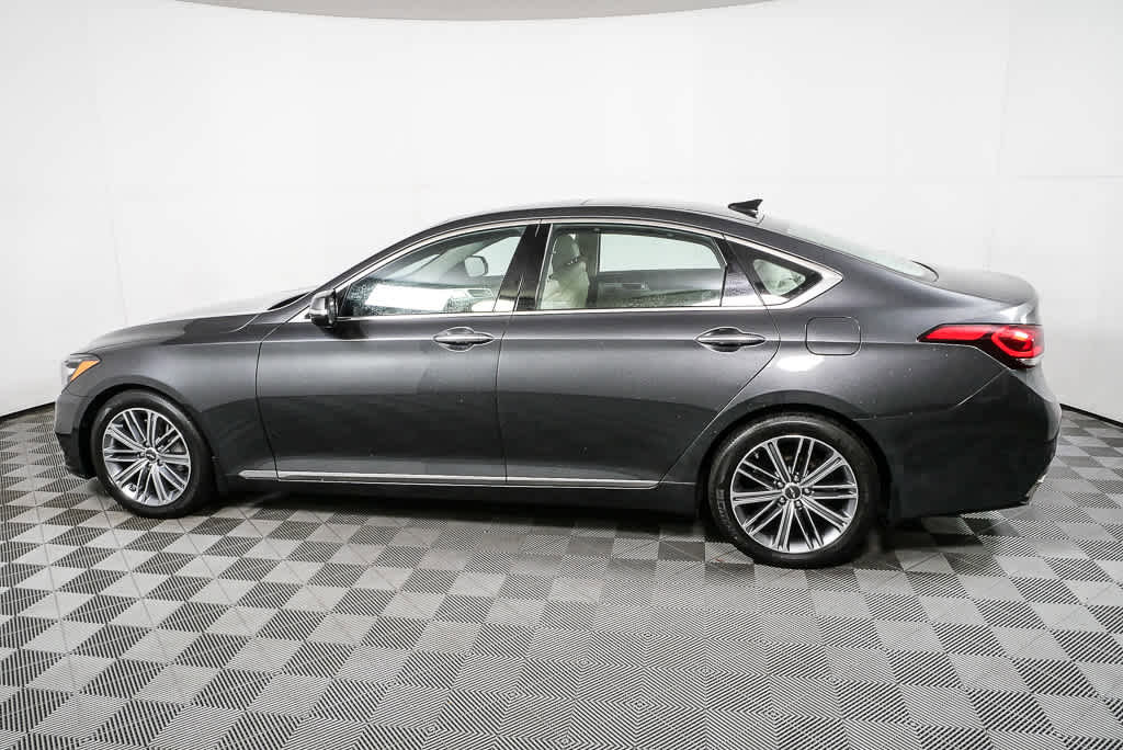 Used 2018 Genesis G80 3.8 w/ Option Group 03 image 31