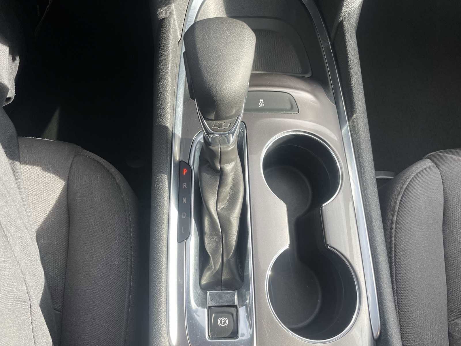 Used 2022 Chevrolet Malibu LT image 21