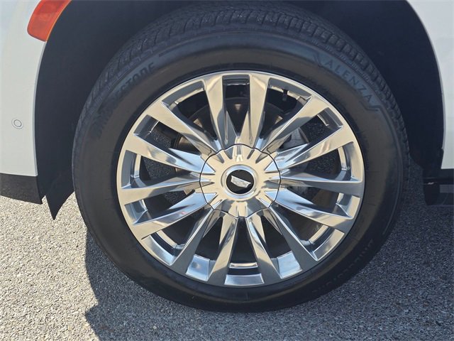 Used 2024 Cadillac Escalade Premium Luxury w/ Performance Package image 9