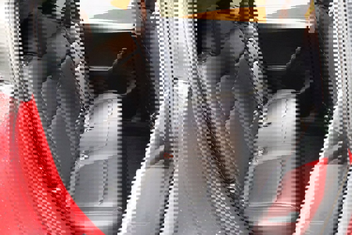 Used 2022 Tesla Model Y Long Range image 42