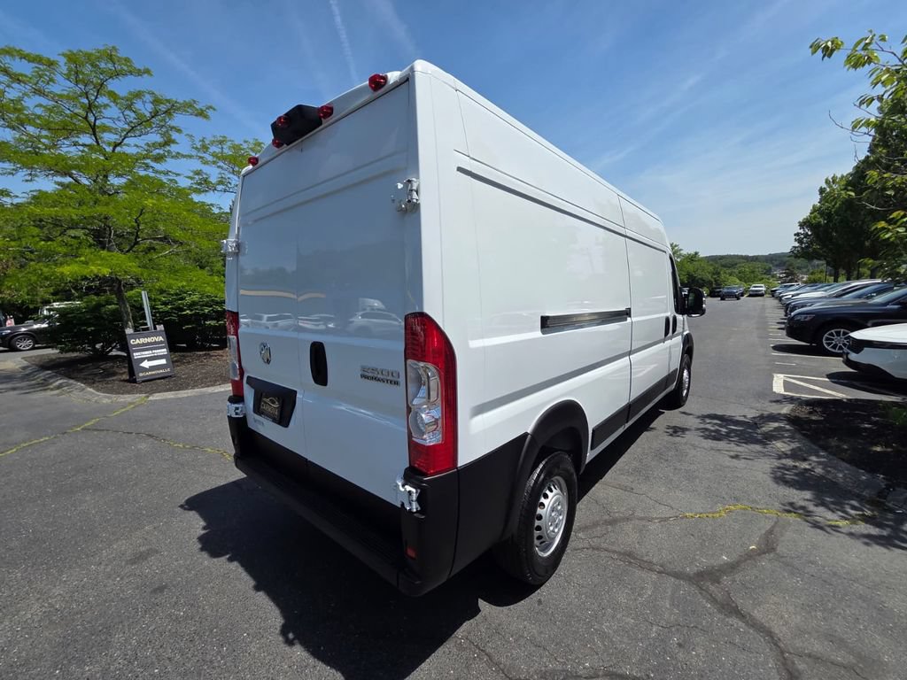 Used 2026 RAM ProMaster 2500 w/ Convenience Group FWD image 5
