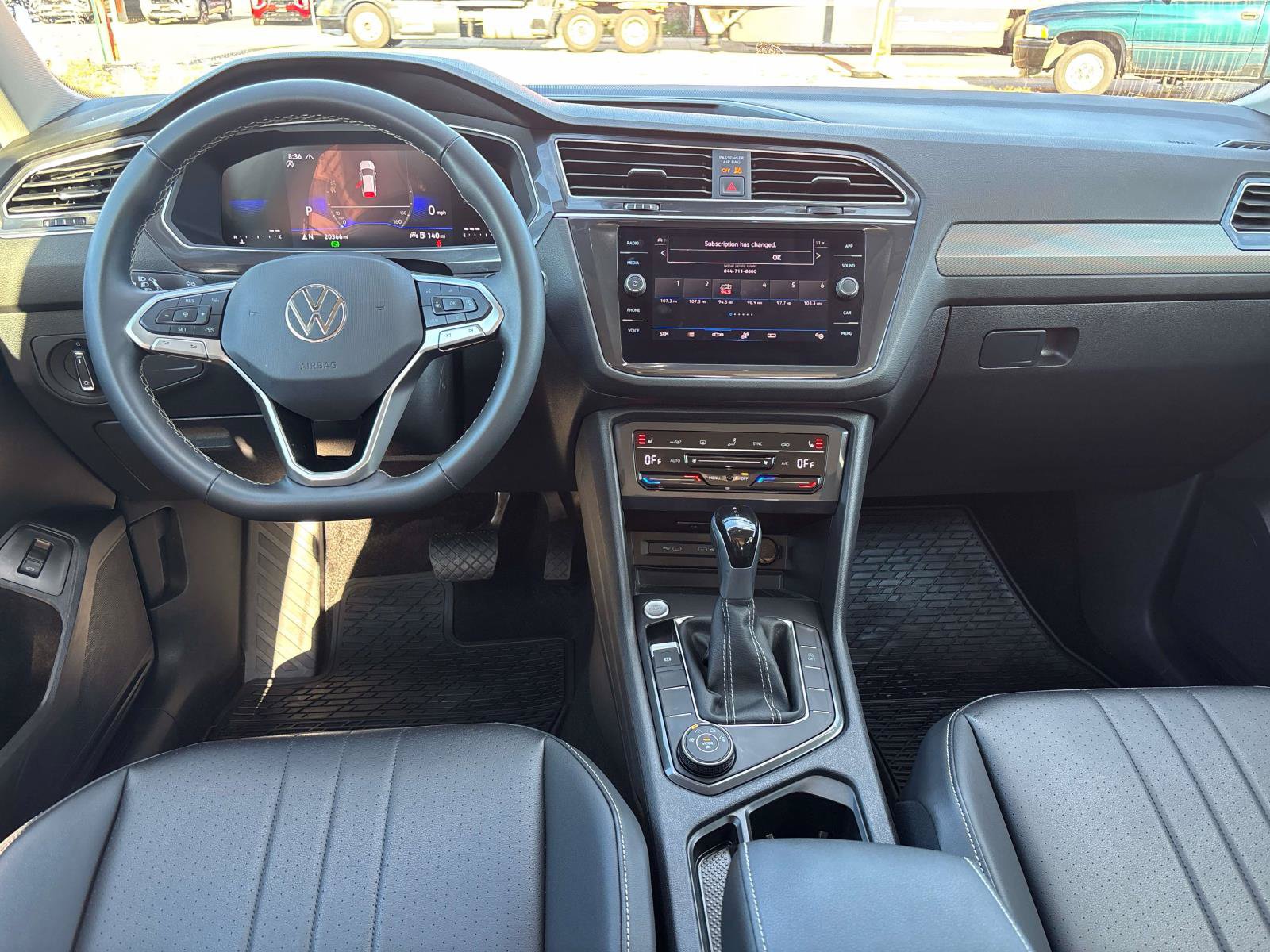 Used 2024 Volkswagen Tiguan Wolfsburg Edition AWD/4WD image 12