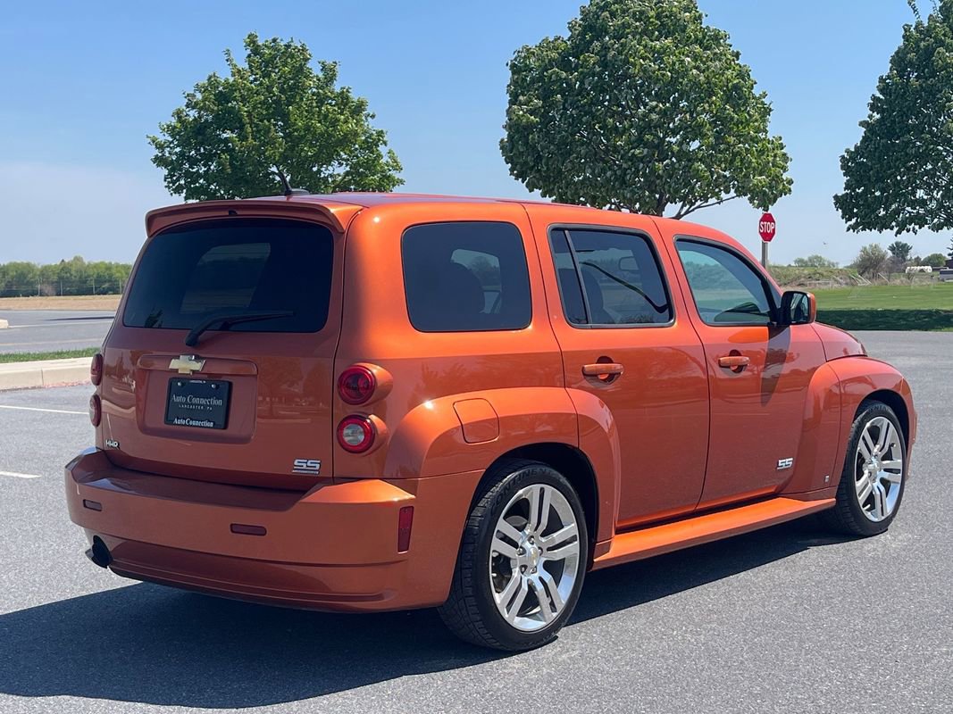 Used 2008 Chevrolet HHR SS FWD image 8