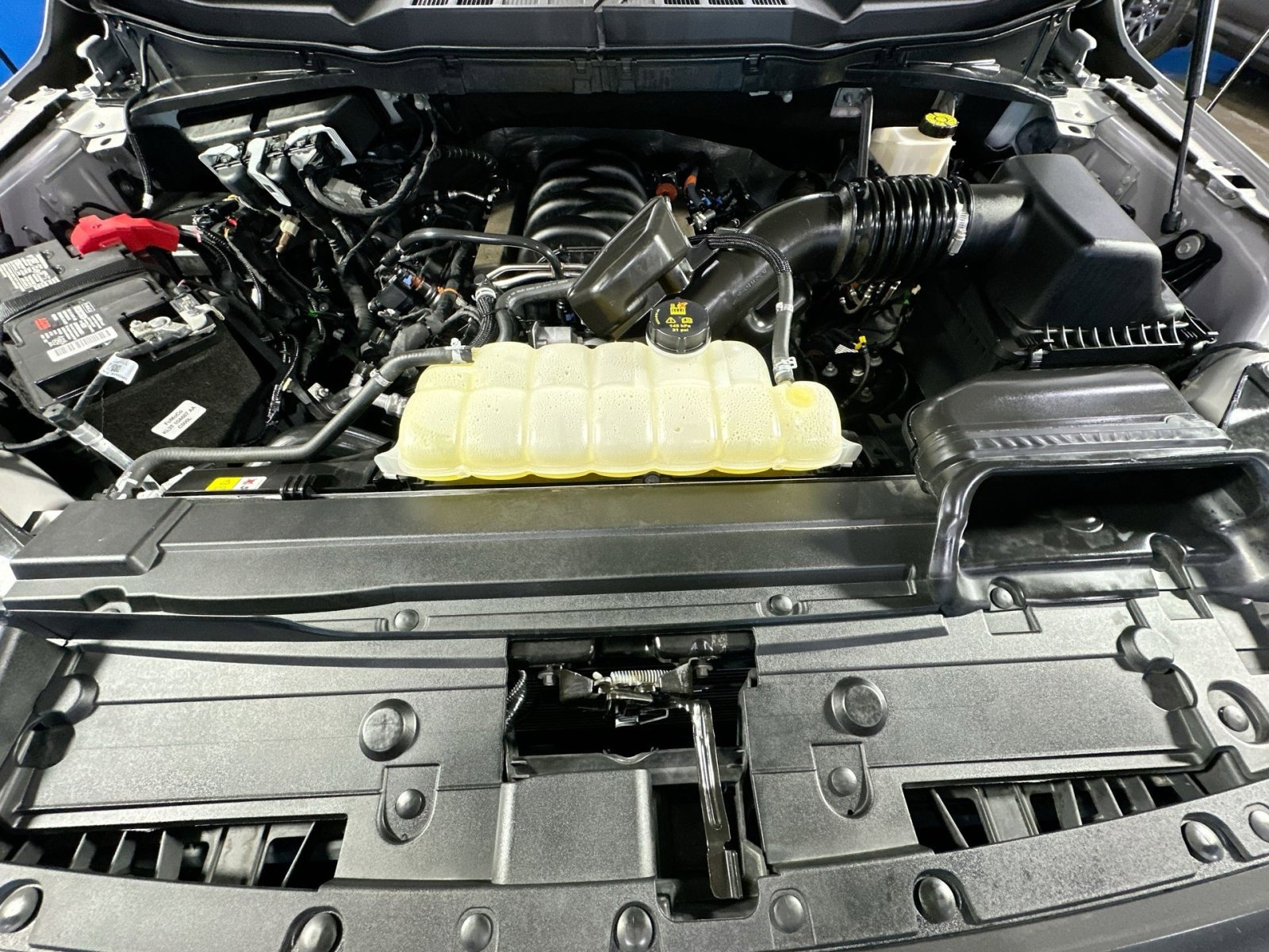 Used 2022 Ford F150 XLT w/ Equipment Group 302A High image 38