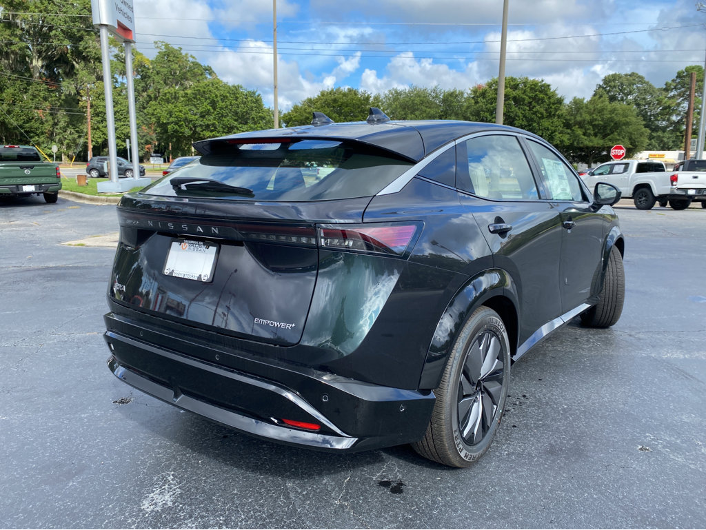 New 2023 Nissan Ariya FWD image 3