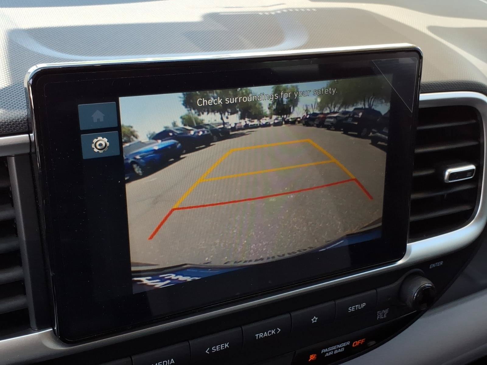 Certified 2026 Hyundai Venue SEL FWD image 21