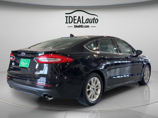 Used 2019 Ford Fusion SE FWD image 6