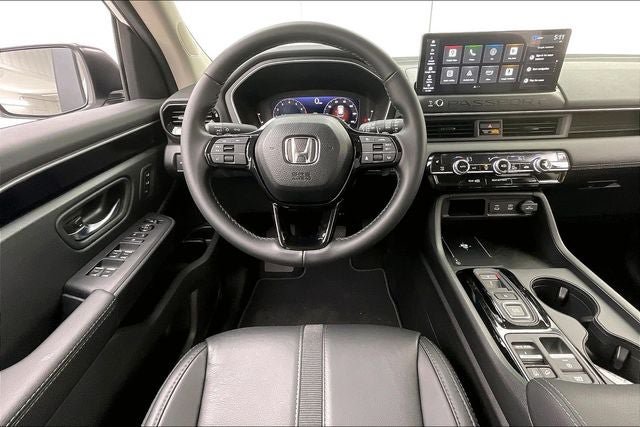 Certified 2026 Honda Passport RTL image 5